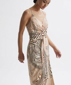 Weddingguestguide.shop14c551b3cd 7