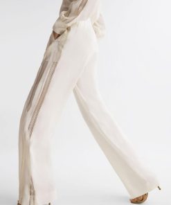 Weddingguestguide.shop15f2813a52 3