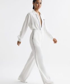 Weddingguestguide.shop27426d0c02 1