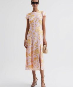 Weddingguestguide.shop2e2efe420c 1