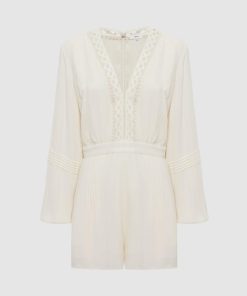 Weddingguestguide.shop37e92a4c2a 2