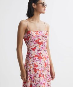 Weddingguestguide.shop389ac10e8c 1