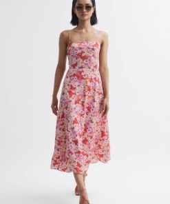 Weddingguestguide.shop389ac10e8c 3
