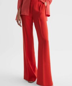 Weddingguestguide.shop53bc0e259c 1