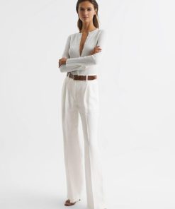 Weddingguestguide.shop53ff48d07a 3