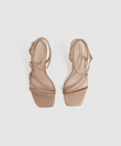 Weddingguestguide.shop5b03b055c3 3