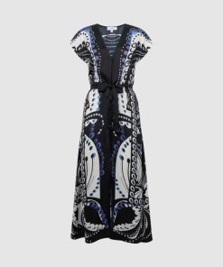 Weddingguestguide.shop5d795b9996 2