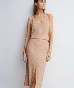 Weddingguestguide.shop681eebd828 1