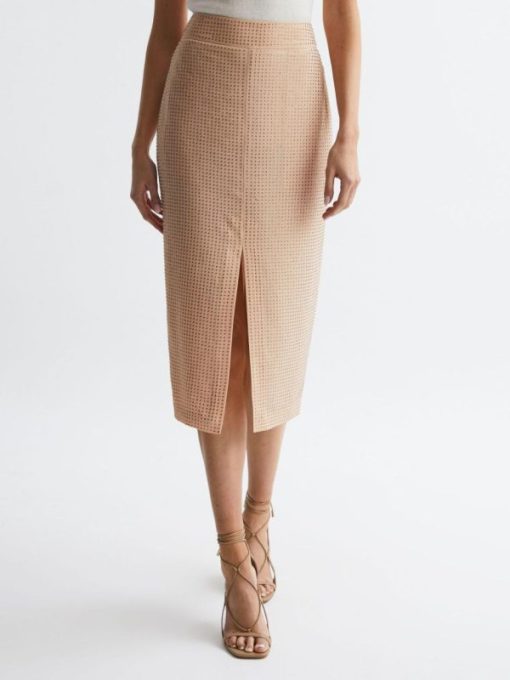 Weddingguestguide.shop681eebd828 6