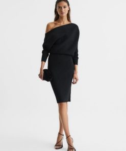 Weddingguestguide.shop69f1eb3032 3