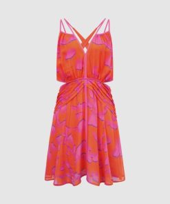 Weddingguestguide.shop6a389a5956 2