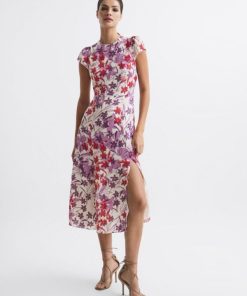 Weddingguestguide.shop80e93f71fe 1
