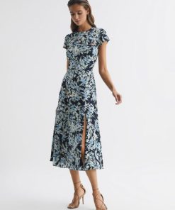 Weddingguestguide.shopa8231ce555 1