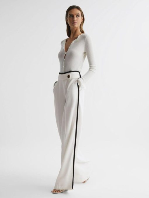 Weddingguestguide.shopb0b466c035 1