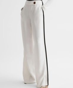 Weddingguestguide.shopb0b466c035 3