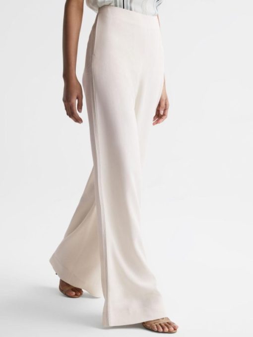 Weddingguestguide.shopf7b6920a5e 3