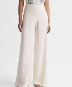 Weddingguestguide.shopf7b6920a5e 6